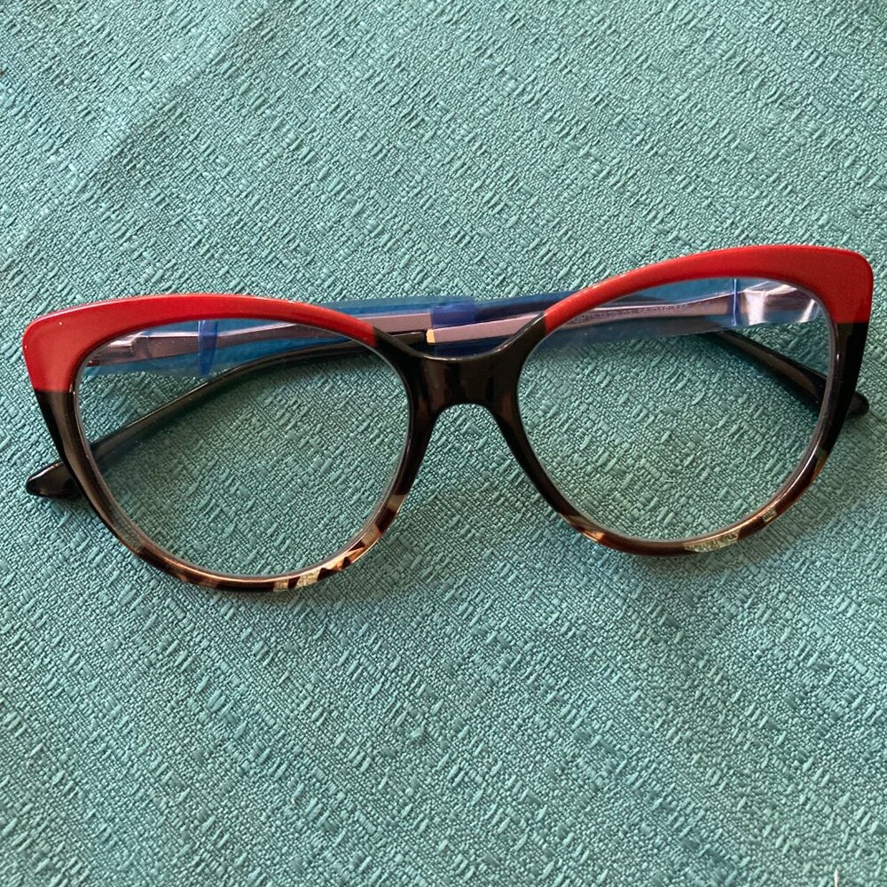Leopard and Red designer cat retro style eyeglasses w/black case- Like New